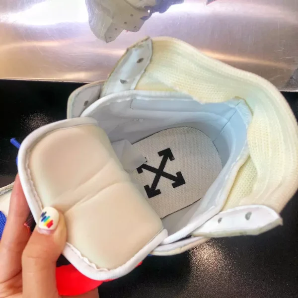 Off-White 3.0 Off Court Calf Leather Sneakers – OFF55 - Image 5