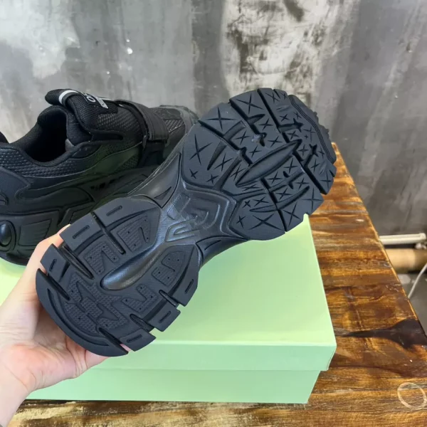 Off-White Glove Slip On Sneaker – OFF7 - Image 5