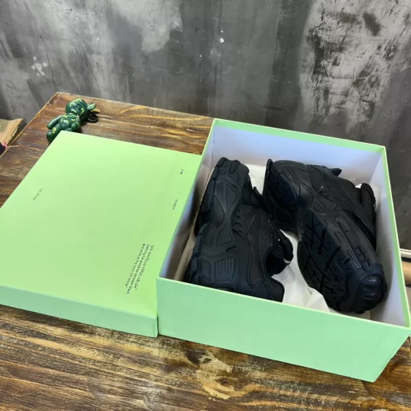 Off-White Glove Slip On Sneaker – OFF7 - Image 8