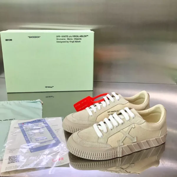 Off-White Low Vulcanized Distressed Sneakers – OFF58 - Image 5