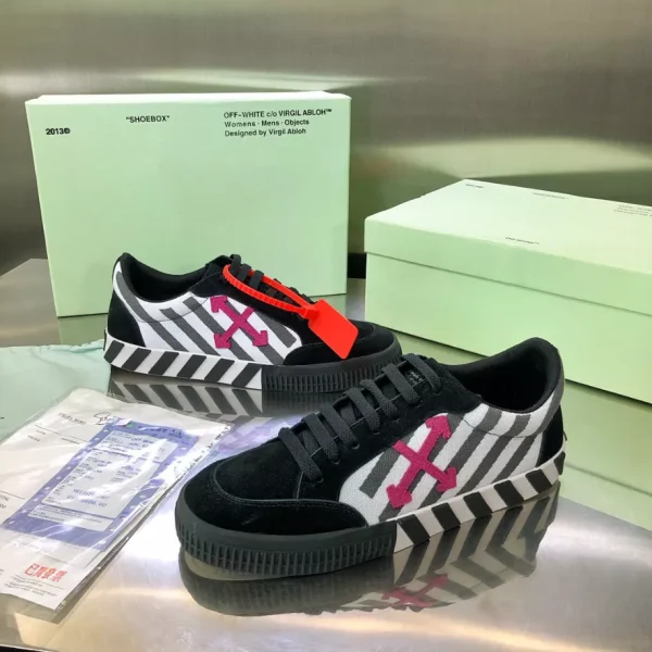 Off-White Low Vulcanized Distressed Sneakers – OFF59 - Image 6