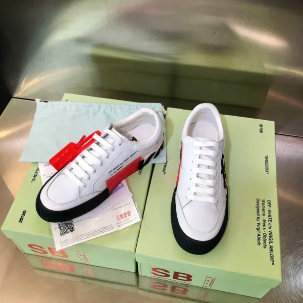 Off-White Low Vulcanized Distressed Sneakers – OFF61 - Image 8