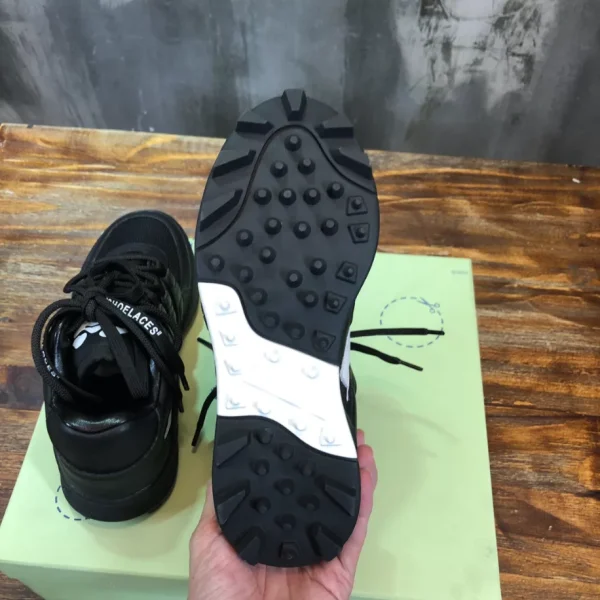 Off-White Mountain Cleats Sneakers – OFF65 - Image 4