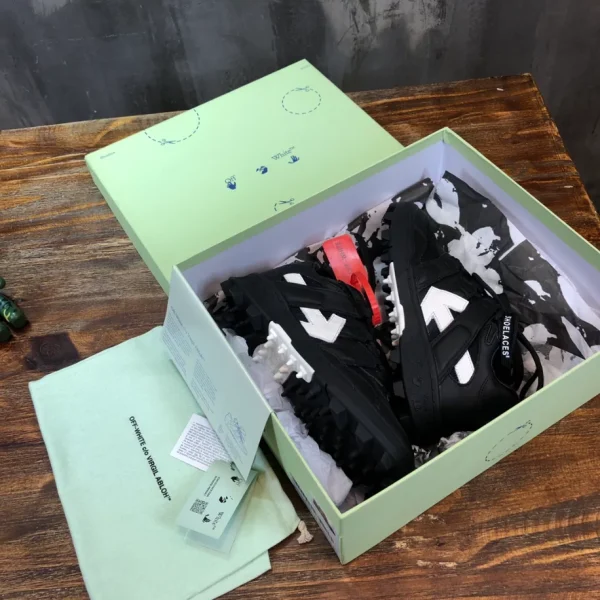 Off-White Mountain Cleats Sneakers – OFF65 - Image 6