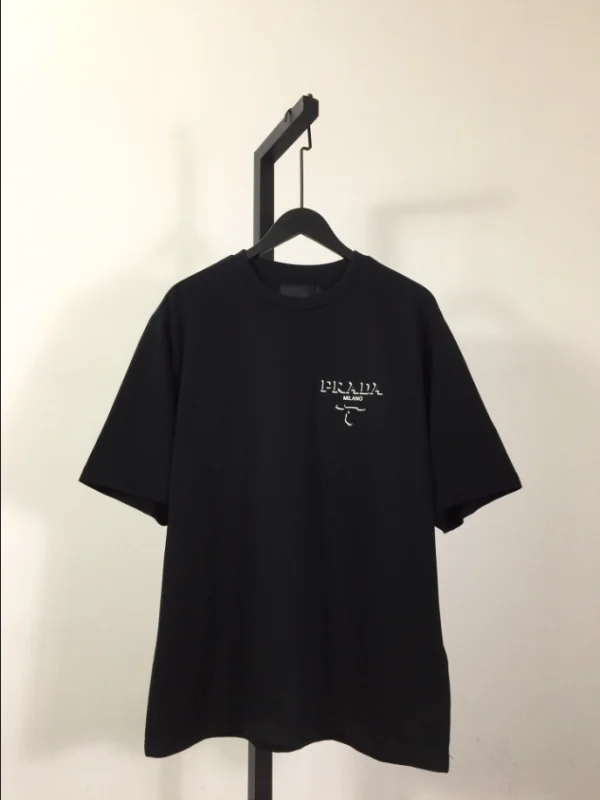 Prada T-shirt – PRT007