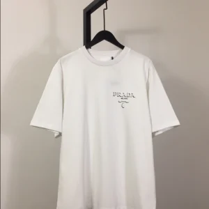 Prada T-shirt – PRT008