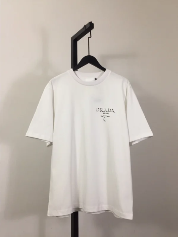 Prada T-shirt – PRT008