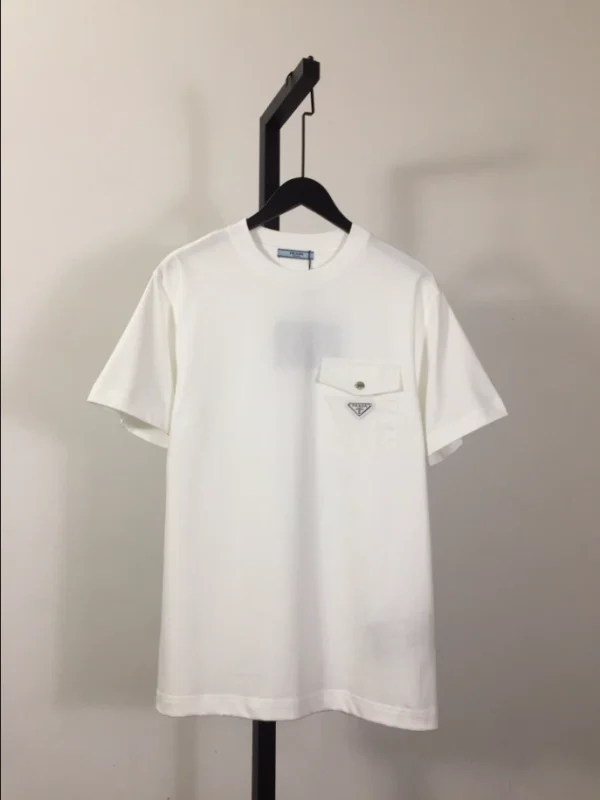 Prada T-shirt – PRT011