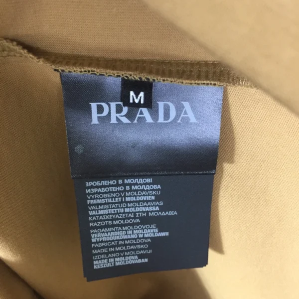 Prada T-shirt – PRT013 - Image 4