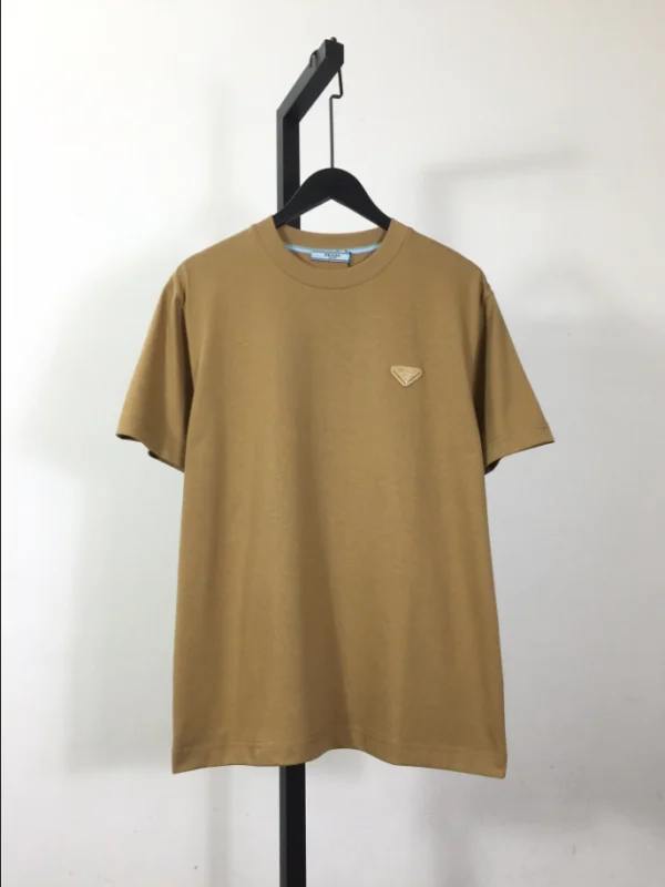 Prada T-shirt – PRT017