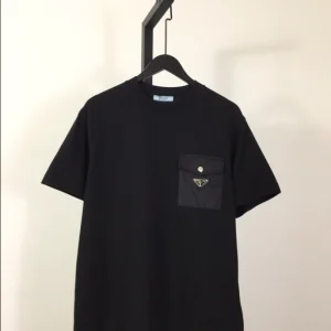 Prada T-shirt – PRT018