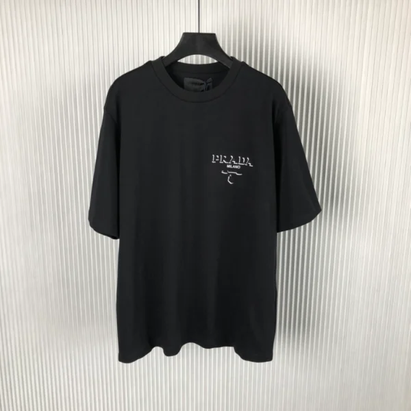 Prada T-shirt – PRT023