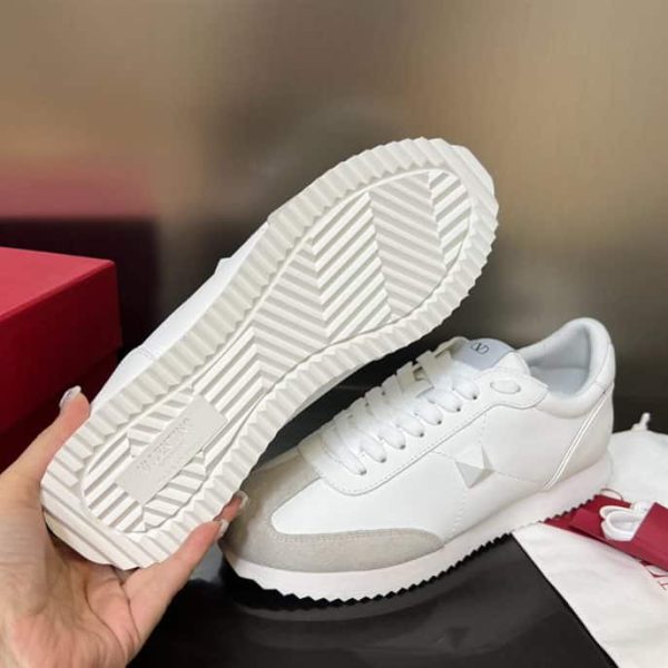 STUD AROUND LOW-TOP CALFSKIN AND NAPPA LEATHER SNEAKER – VLS004 - Image 6