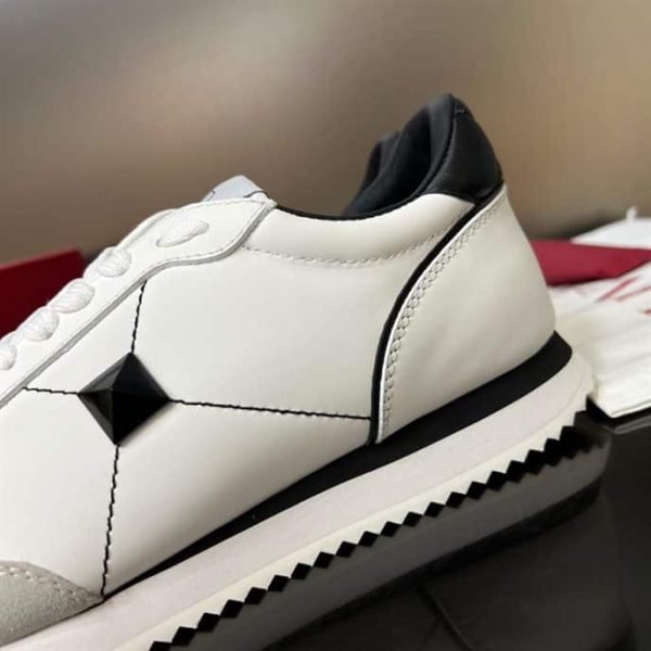 STUD AROUND LOW-TOP CALFSKIN AND NAPPA LEATHER SNEAKER – VLS006 - Image 7