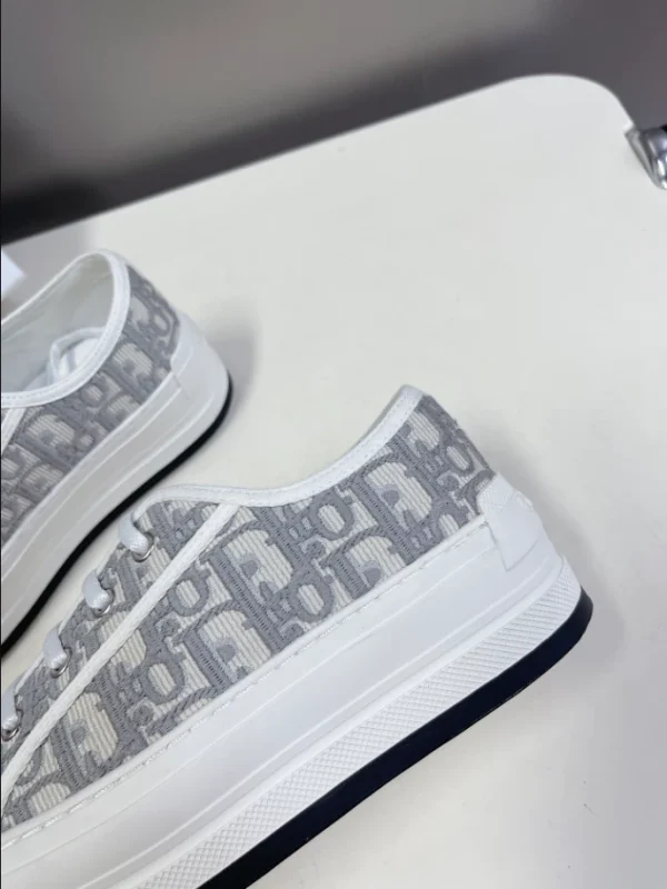 WALK’N’DIOR PLATFORM SNEAKER – CD180 - Image 6