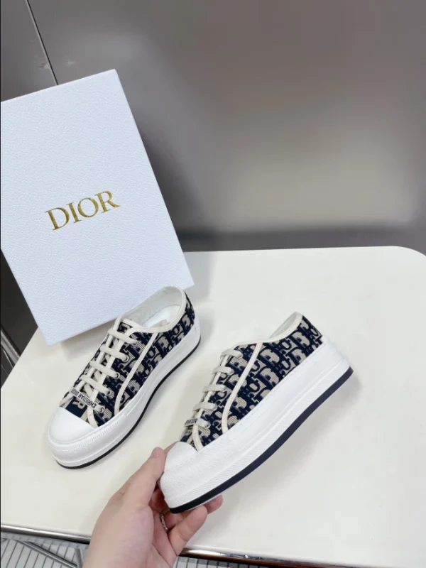 WALK’N’DIOR PLATFORM SNEAKER – CD182 - Image 3