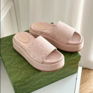 WOMEN’S JUMBO GG PLATFORM SLIDE SANDAL – GCS21