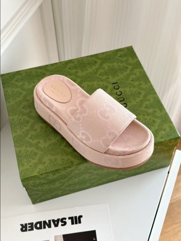 WOMEN’S JUMBO GG PLATFORM SLIDE SANDAL – GCS21 - Image 3