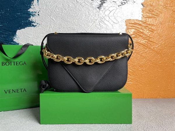 BOTTEGA VENETA WONMEN’S MOUNT IN BLACK – WBV14 - Image 2