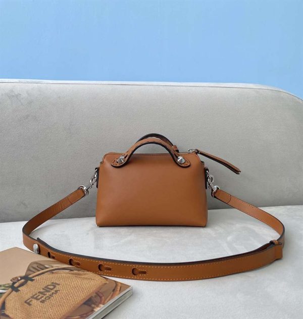 FD medium 8286 by the way handle bag – WFB041 - Image 3