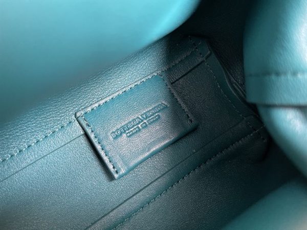 BOTTEGA VENETA WOMEN’S POINT IN MALLARD – WBV22 - Image 7