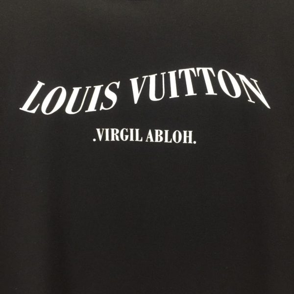 Louis Vuitton T-shirt – LSVT0108 - Image 7