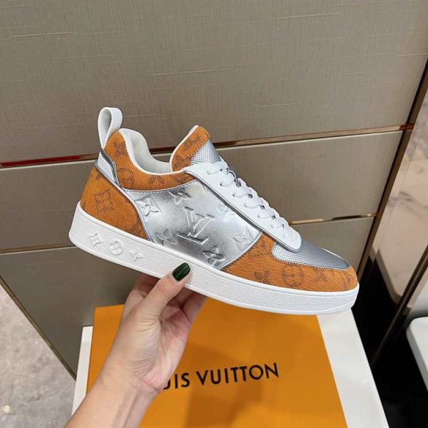 LOUIS VUITTON SNEAKERS – LSVT162 - Image 8