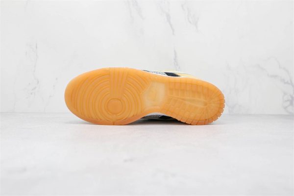 NIKE DUNK LOW ROOTED IN PEACE – NK81 - Image 6