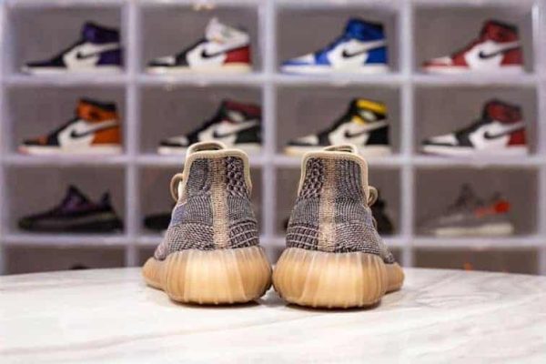 ADIDAS YEEZY BOOST 350 V2 FADE – AD19 - Image 4