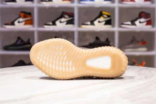 ADIDAS YEEZY BOOST 350 V2 FADE – AD19 - Image 5