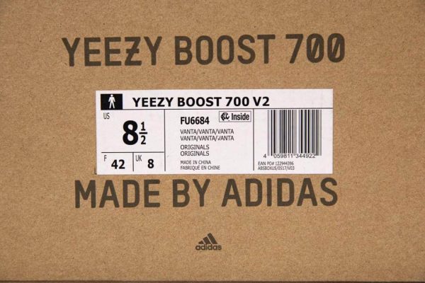 ADIDAS YEEZY BOOST 700 V2 VANTA - Image 10