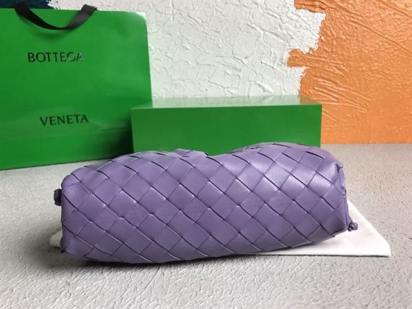 BOTTEGA VENETA WOMEN’S MINI POUCH IN LAVENDER – WBV25 - Image 8