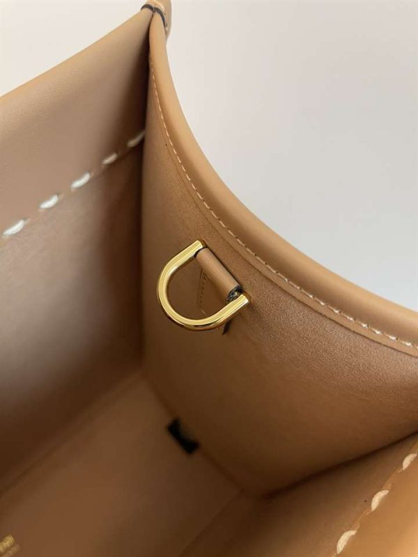 FENDI TOTE BAG – WFB014 - Image 6