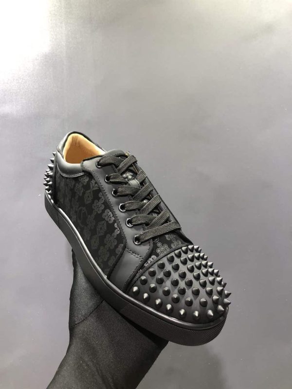 CHRISTIAN LOUBOUTIN LOW TOP SNEAKER  – CL92 - Image 7