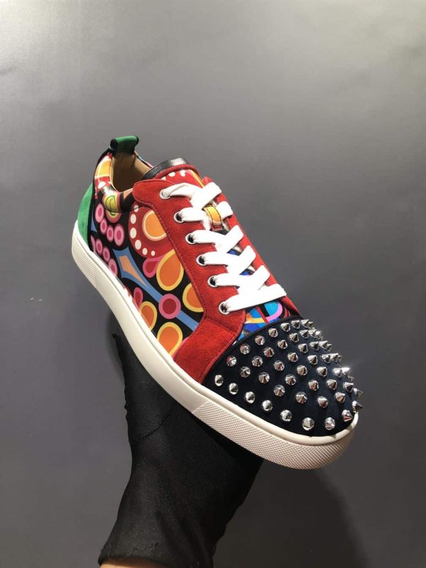 CHRISTIAN LOUBOUTIN LOW TOP SNEAKER   – CL105 - Image 6