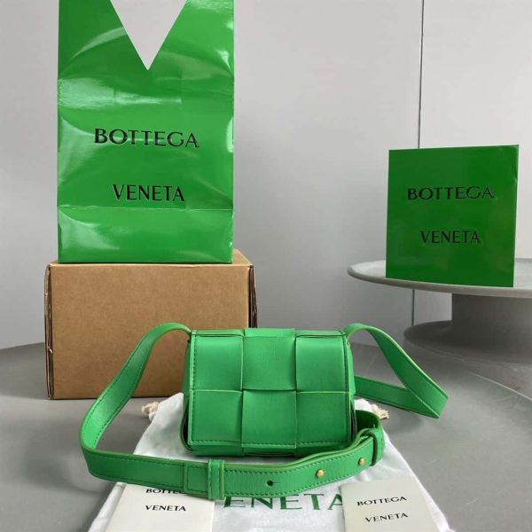 BOTTEGA VENETA WOMEN’S PADDED CASSETTE IN PARAKEET – WBV04 - Image 2