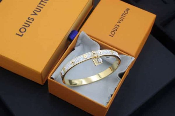 LOUIS VUITTON JEWELREY – WJL17 - Image 3
