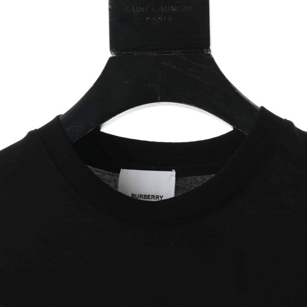 Burberry T-Shirt – BBRS44 - Image 6