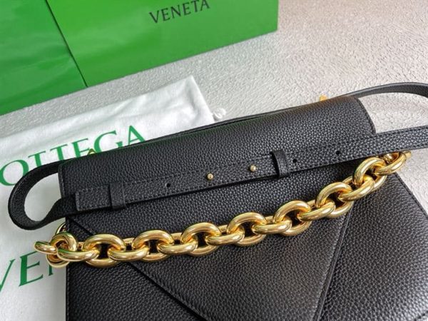 BOTTEGA VENETA WONMEN’S MOUNT IN BLACK – WBV14 - Image 10