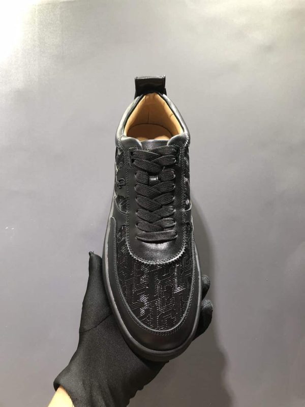 CHRISTIAN LOUBOUTIN LOW TOP SNEAKER   – CL106 - Image 9