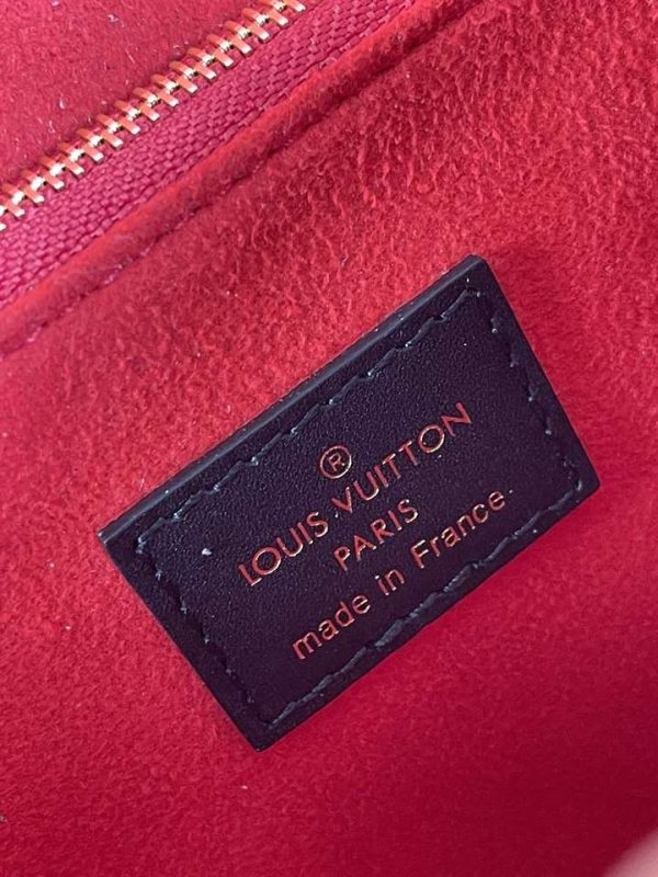 LOUIS VUITTON PASSY – WLM150 - Image 7