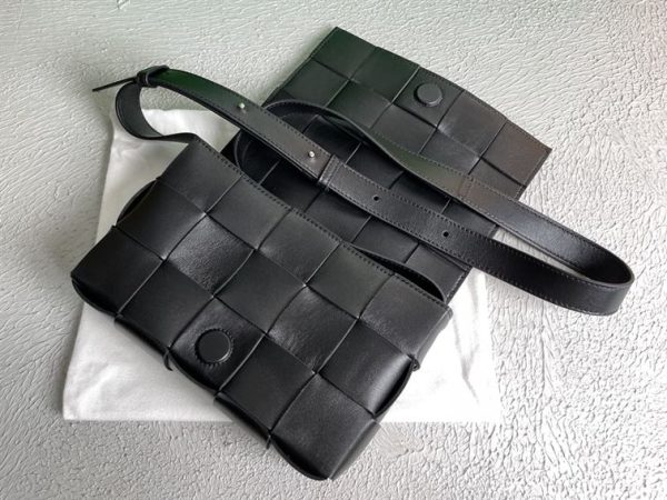 BOTTEGA VENETA WOMEN’S CASSETTE IN BLACK – WBV09 - Image 9
