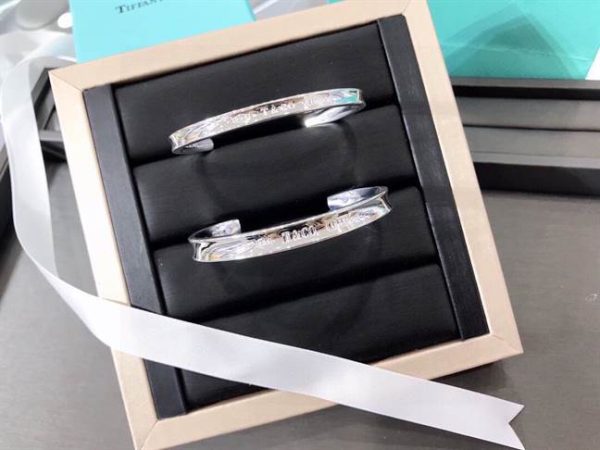TIFFANY & CO. JEWELREY – WJL78 - Image 7