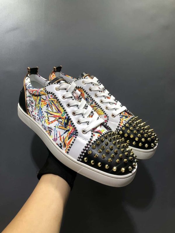 CHRISTIAN LOUBOUTIN LOW TOP SNEAKER   – CL113 - Image 6