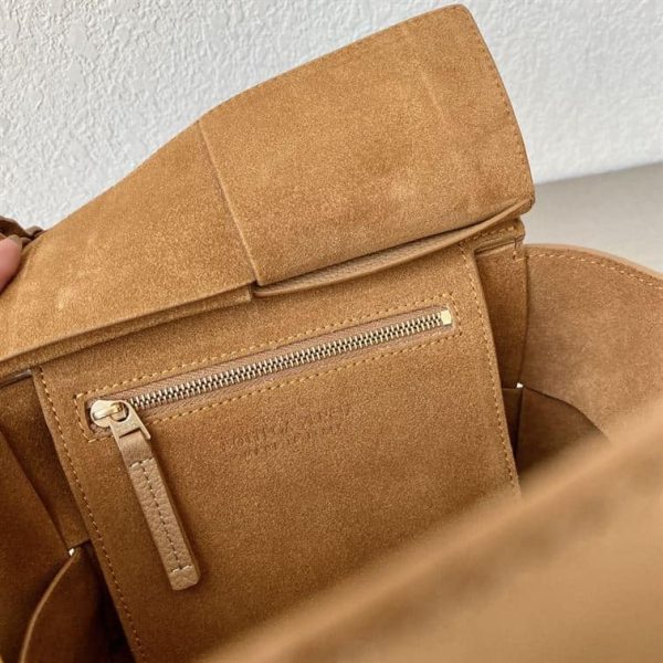 BOTTEGA VENETA WOMEN’S ARCO IN CARAMEL – WBV29 - Image 8