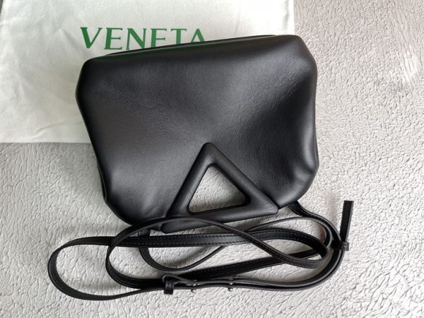 BOTTEGA VENETA WOMEN’S POINT IN NERO – WBV21 - Image 9