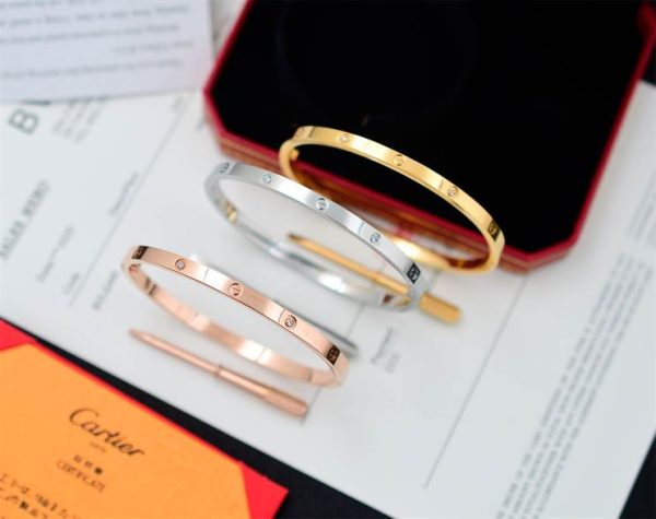 CARTIER JEWELREY – WJL07 - Image 9