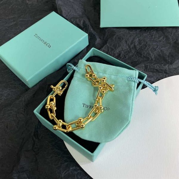 TIFFANY & CO. JEWELREY – WJL57