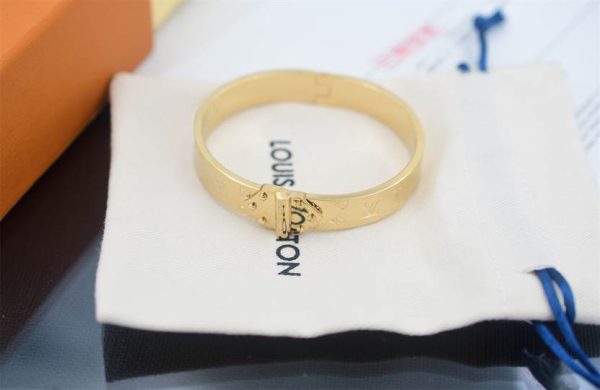 LOUIS VUITTON JEWELREY – WJL11 - Image 7