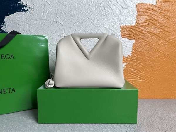 BOTTEGA VENETA WOMEN’S POINT IN CHALK – WBV20 - Image 2